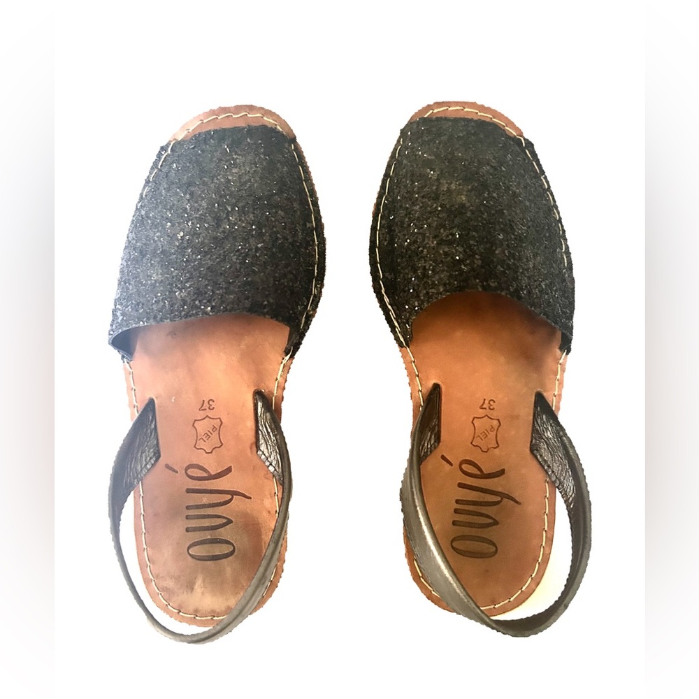 Glittered open sandals